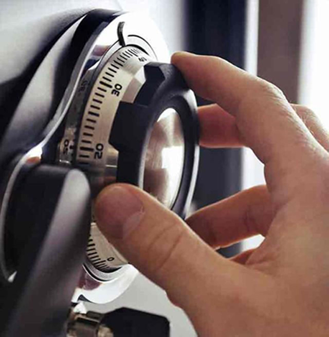 雅江开锁多少钱一次-密码箱开锁电话