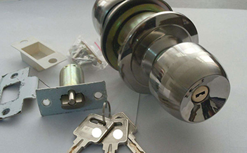 雅江24小时上门开锁公司