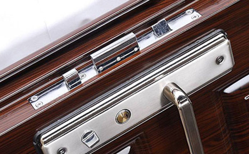 雅江24小时上门开锁公司